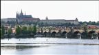 Épisode 1 : Prague